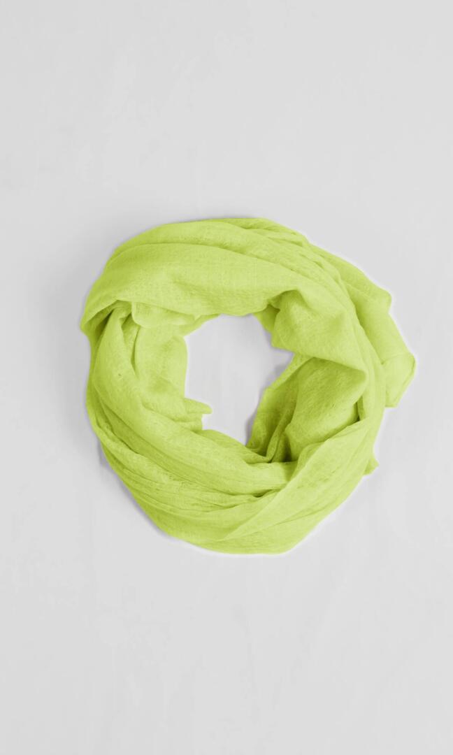 100% Pure Pistachio Cashmere Shawl Handmade with eco-friendly pure cashmere yarns from Nepal, exceptionally soft, lightweight & easy to use as a shawl, wrap, or scarf every day is protective & stylish.