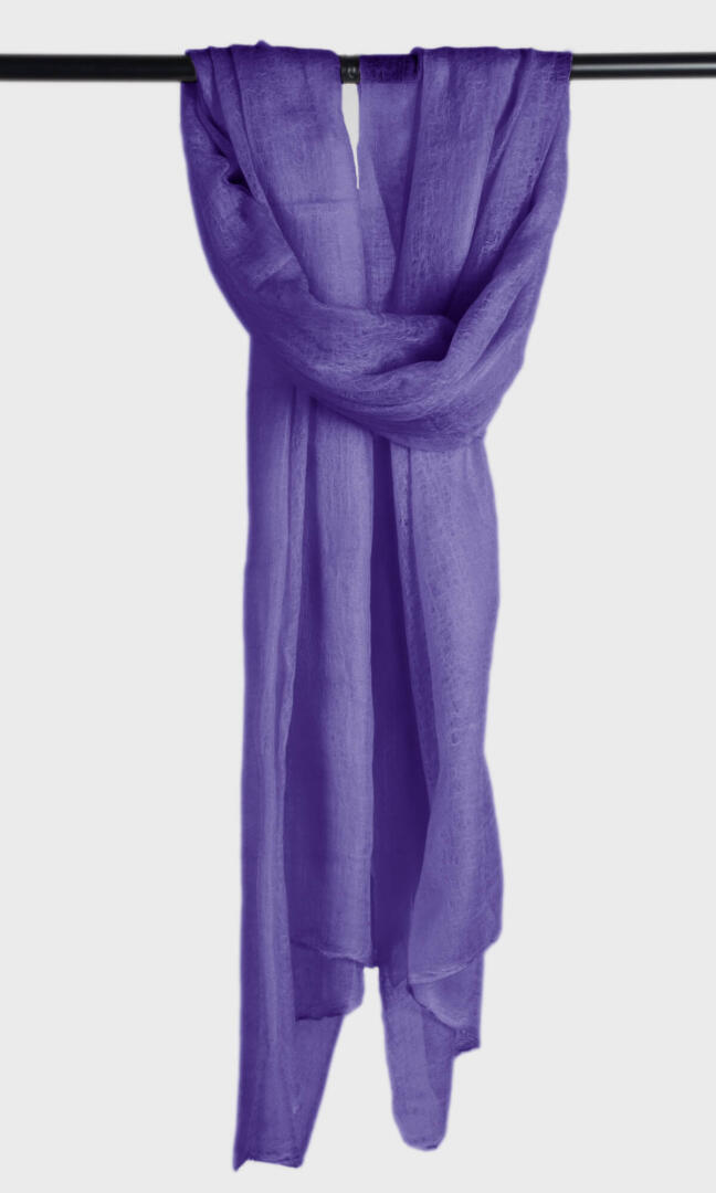 100% Pure Purple Cashmere Shawl Handmade in sustainably sourced Grade A cashmere from Tibetan Plateau ensures a luxurious and eco-friendly product.